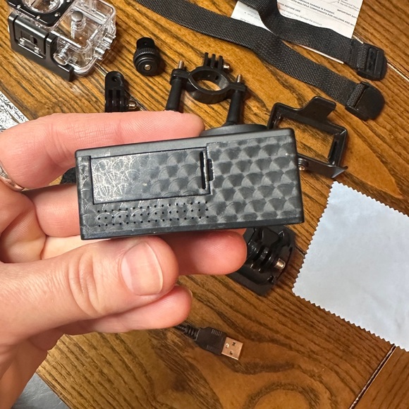 GUC Action Cam w waterproof case - Picture 4 of 14